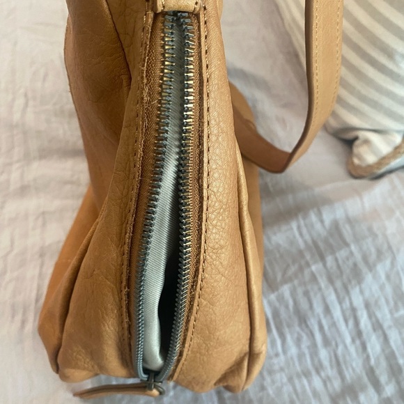 American Leather Co. Buttery Soft Tote Shopper Hobo Shoulder Bag Camel Brown - Picture 3 of 8